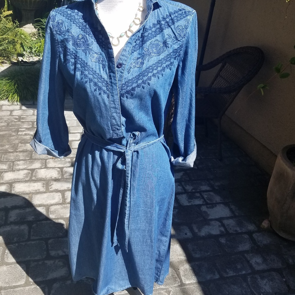 Denim dress